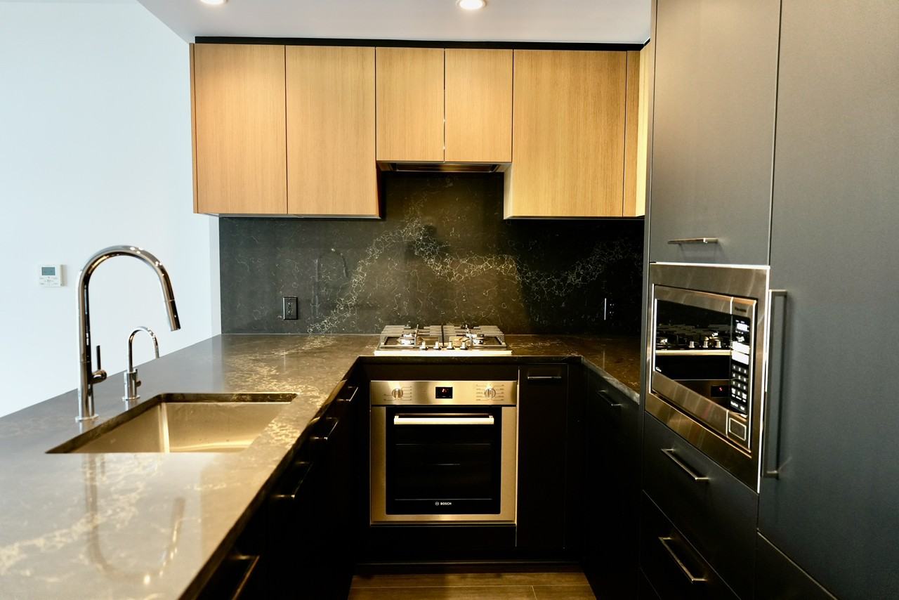 6608 Sussex Ave - Photo 2 of 16