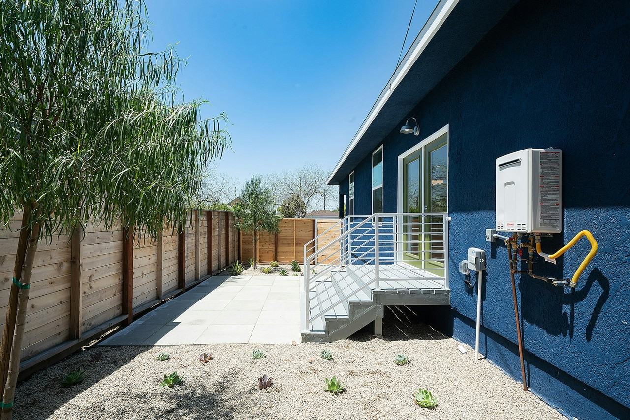2322 Alta Street - Photo 3 of 24