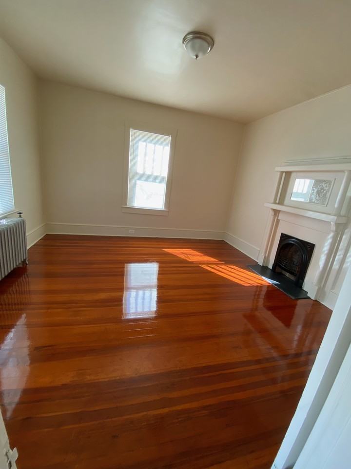 224 Moffett St #1 - Photo 3 of 17