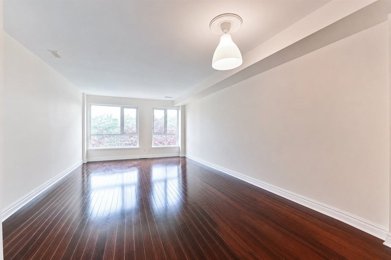 140A Dupont St - Photo 5 of 15