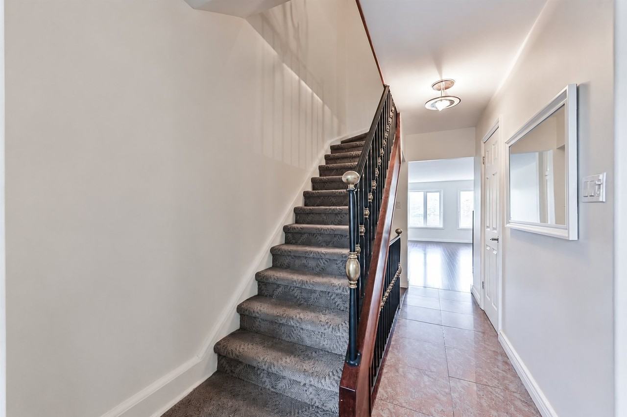 140A Dupont St - Photo 7 of 15