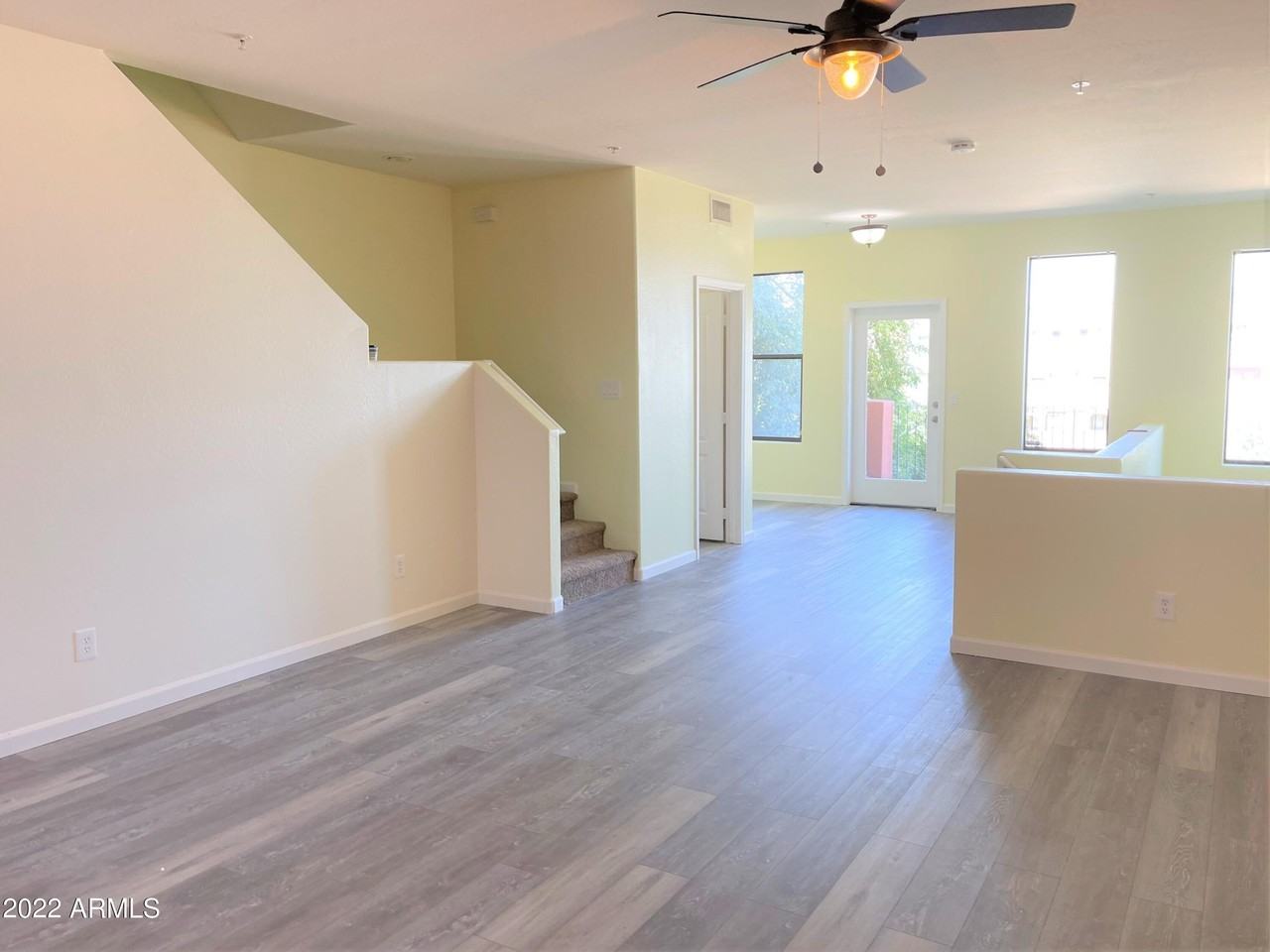 112 W Milada Dr - Photo 7 of 12