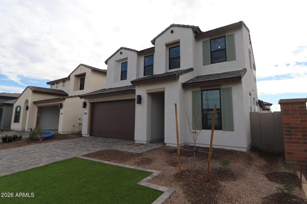 1063 E Zion Way - Photo 3 of 27