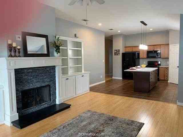 936 Whitewing Ln - Photo 3 of 21