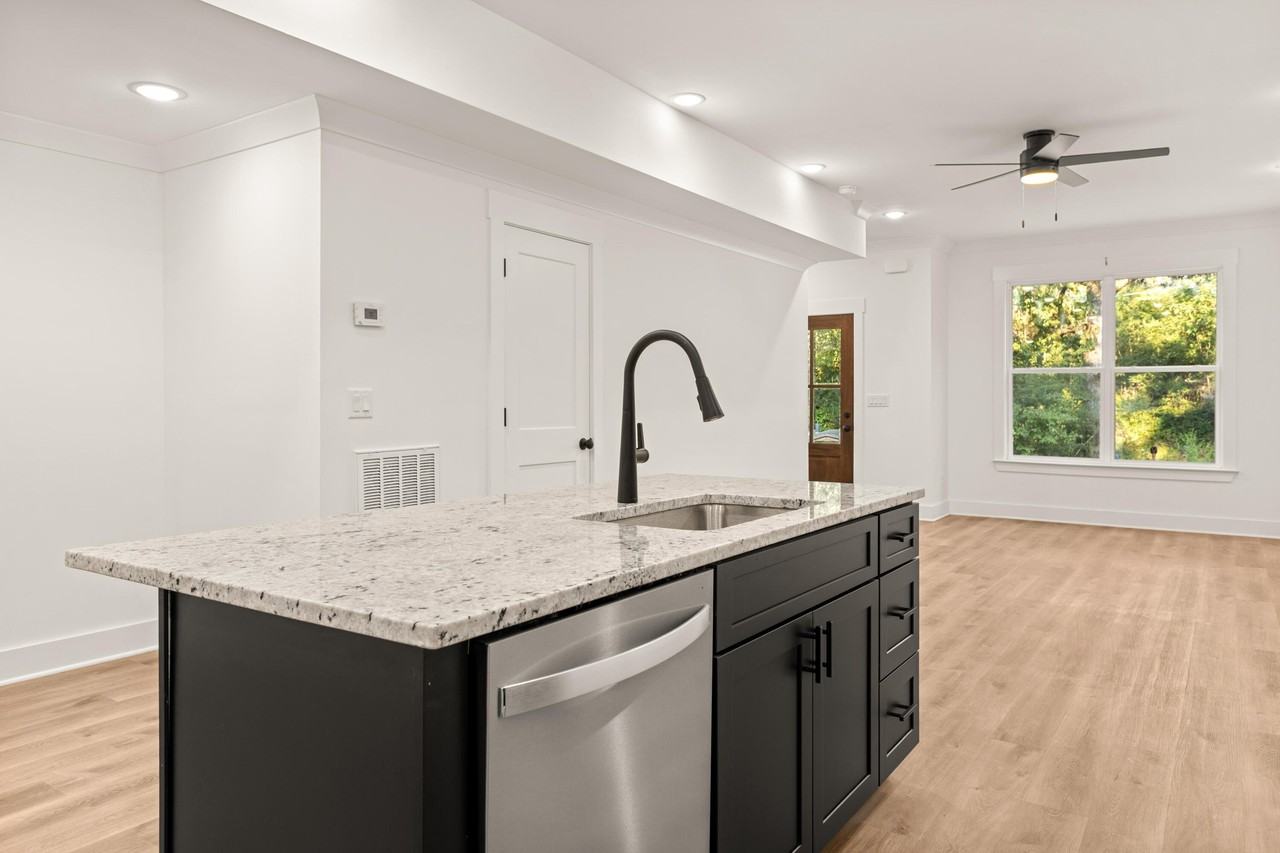 780 Marble Top Rd #1 - Photo 6 of 34