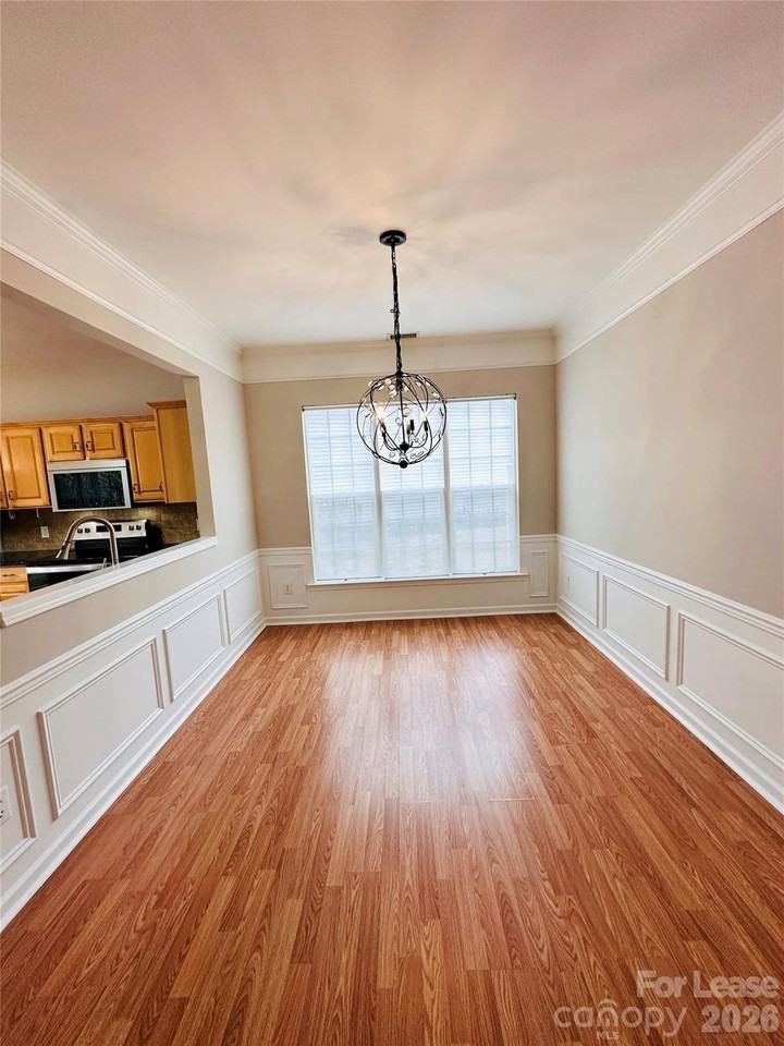 8419 Heron Glen Dr - Photo 4 of 13