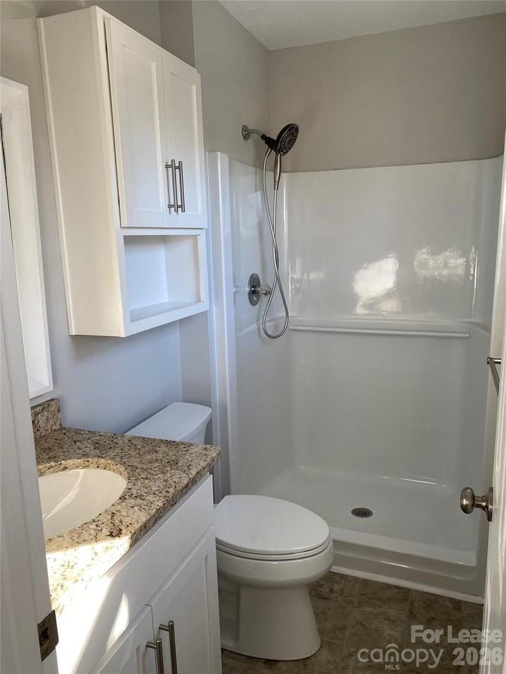 3504 Buckeye Ct - Photo 5 of 9