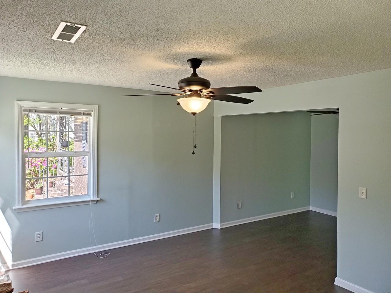 1730 Pinckney Park Dr #B - Photo 2 of 11