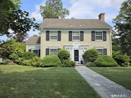 featured image of 11 Alden Ave