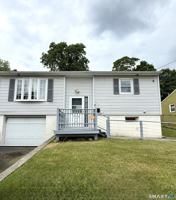 featured image of 163 Alder St