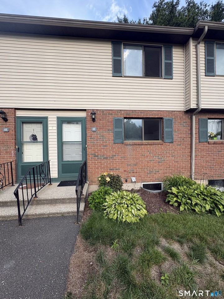 39 Horton Hill Rd #8F