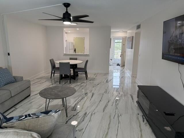 205 Se 11th Ter - Photo 2 of 7