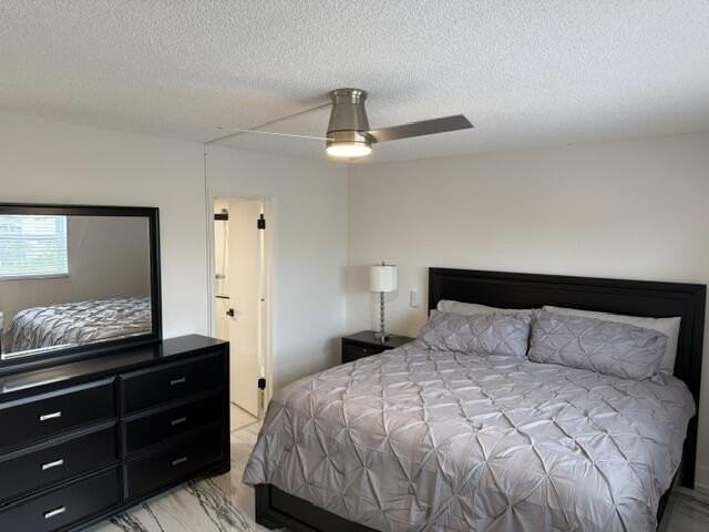205 Se 11th Ter - Photo 6 of 7