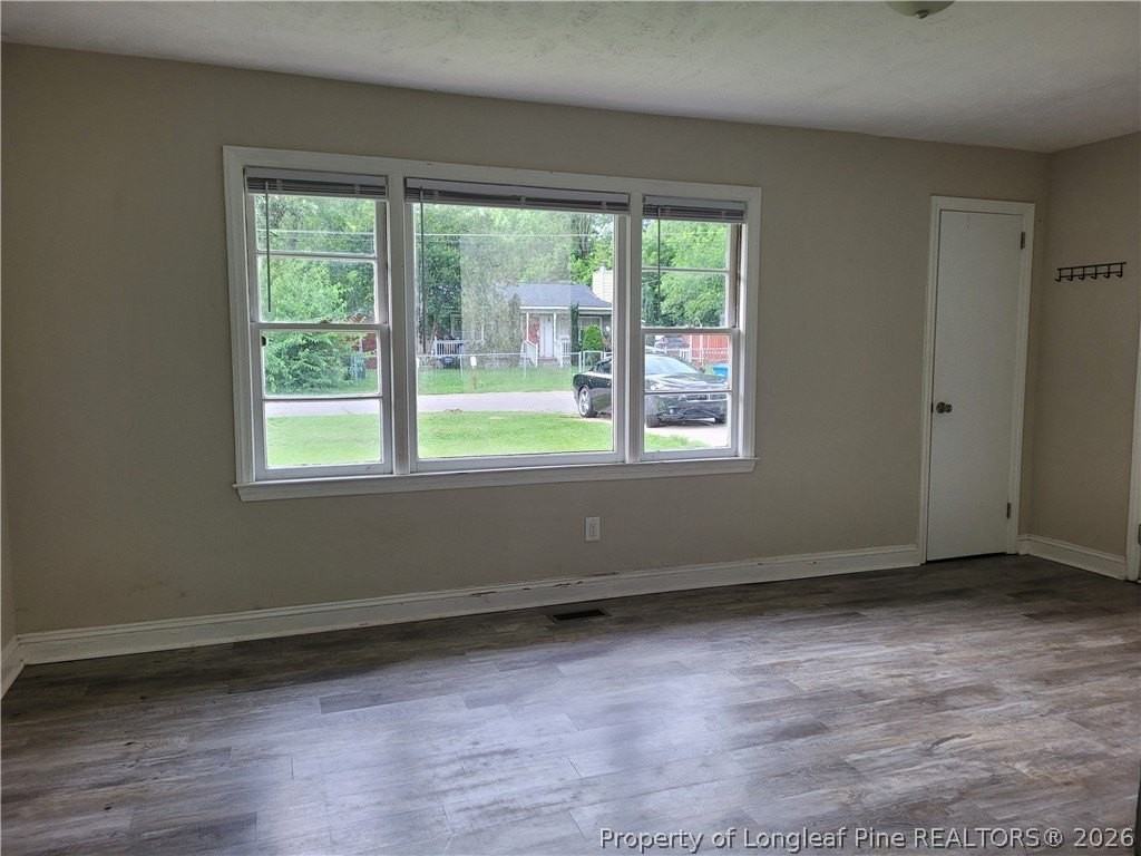 5103 Cypress Rd - Photo 4 of 4