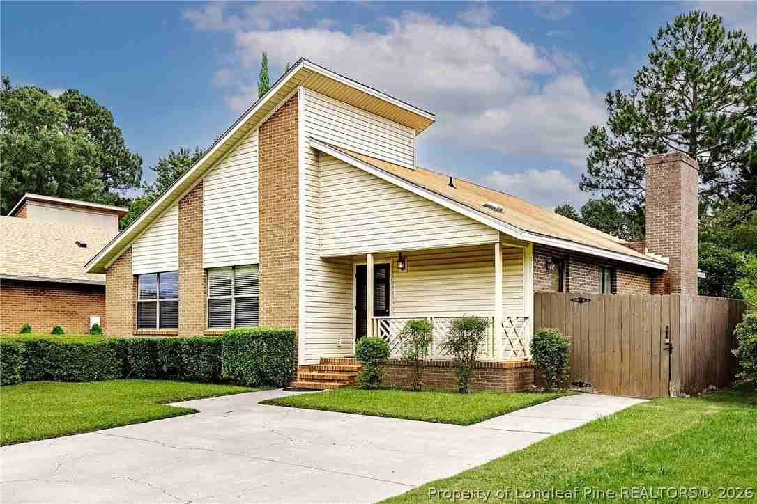 4607 Hoe Ct - Photo 2 of 27