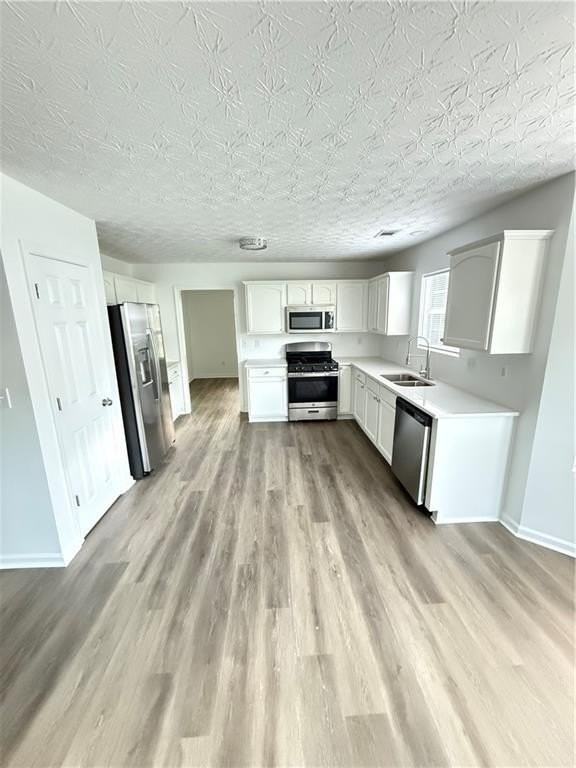 970 Harbins View Dr - Photo 4 of 23