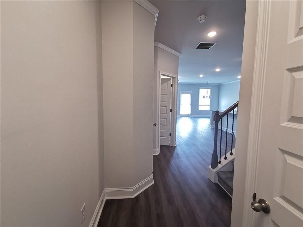 3855 Brookburn Park - Photo 3 of 28