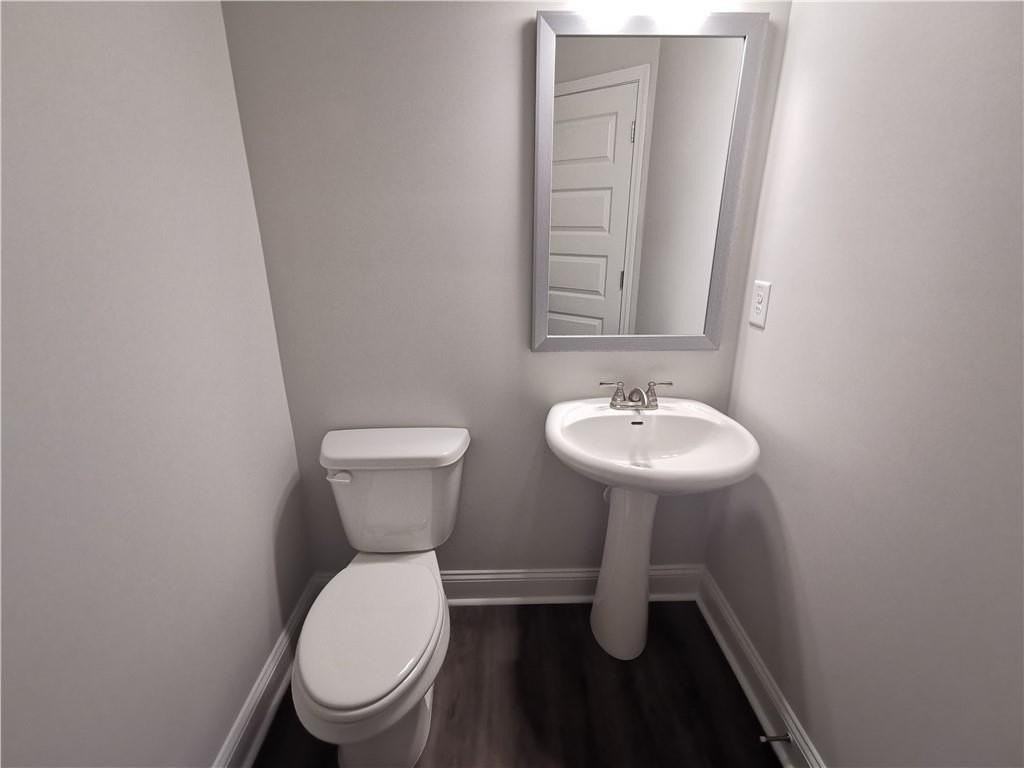 3855 Brookburn Park - Photo 4 of 28