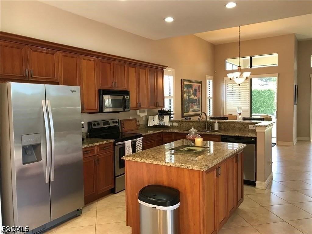 8314 Provencia Ct - Photo 2 of 37
