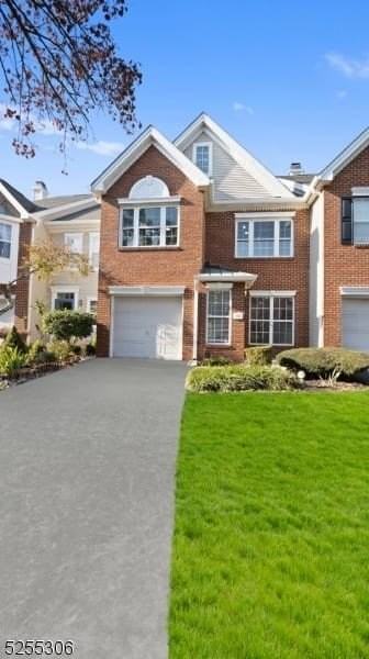 1306 Stech Dr - Photo 2 of 39