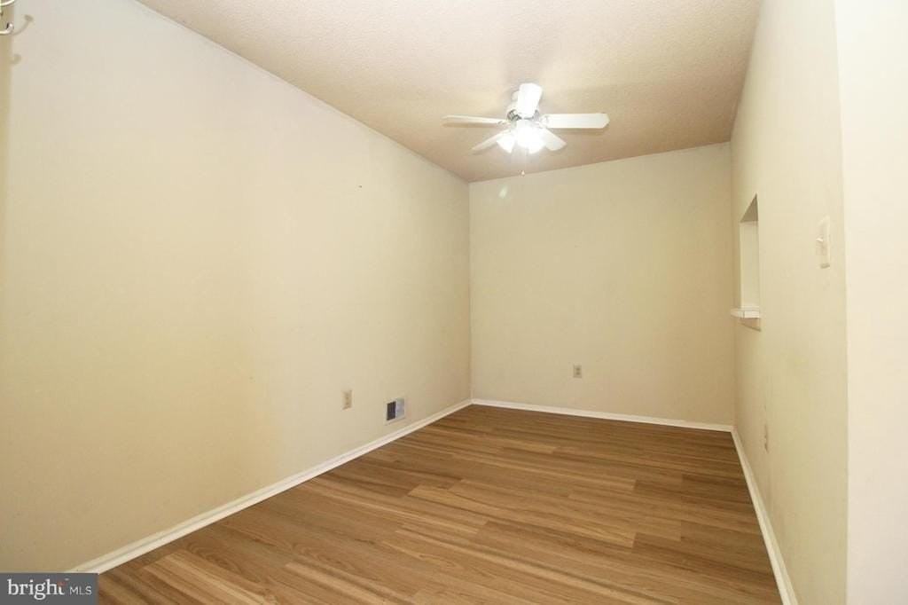 7 Joyner Ct - Photo 2 of 16