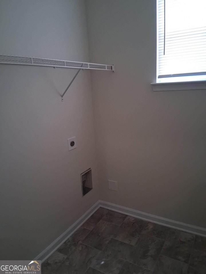 6208 Ellenwood Dr - Photo 7 of 24