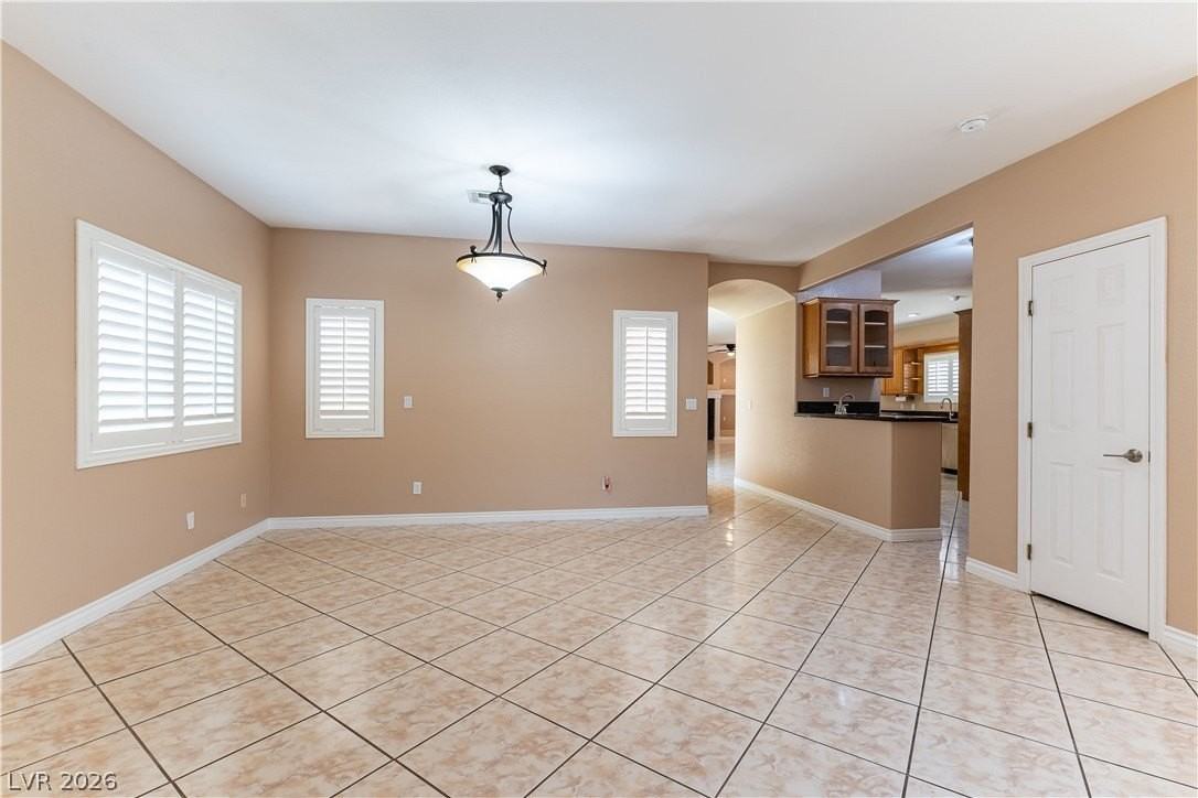 1116 Whistle Ct - Photo 5 of 25