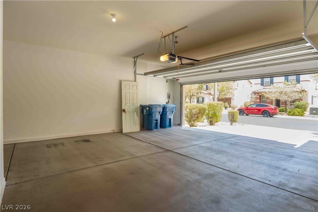 10127 Glorious Moon Ct - Photo 6 of 25