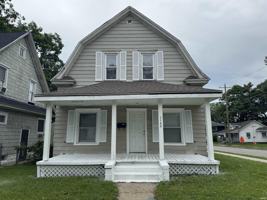 featured image of 1149 E Indiana Ave