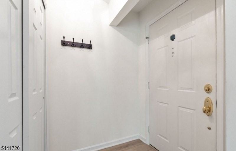 82 Smithfield Ct - Photo 2 of 30