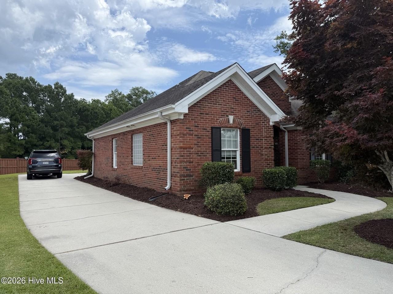 7820 Sanderling Pl - Photo 2 of 47