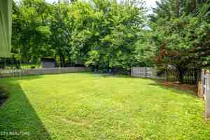 featured image of 201 Farlow Dr
