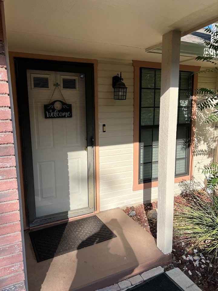 102 Aspen Dr - Photo 3 of 21