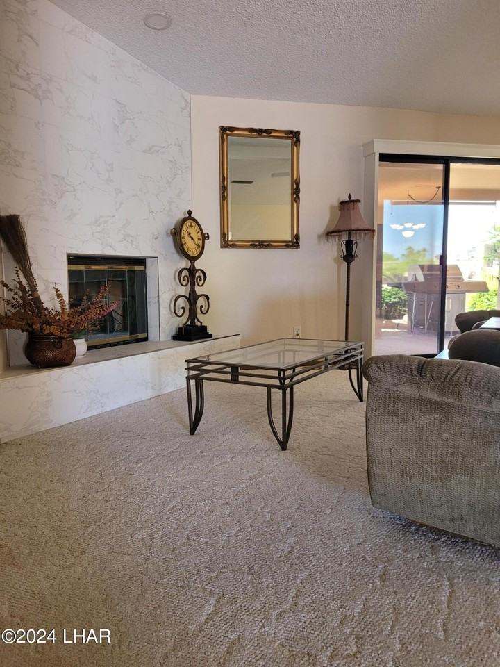 745 Paseo Granada - Photo 6 of 18