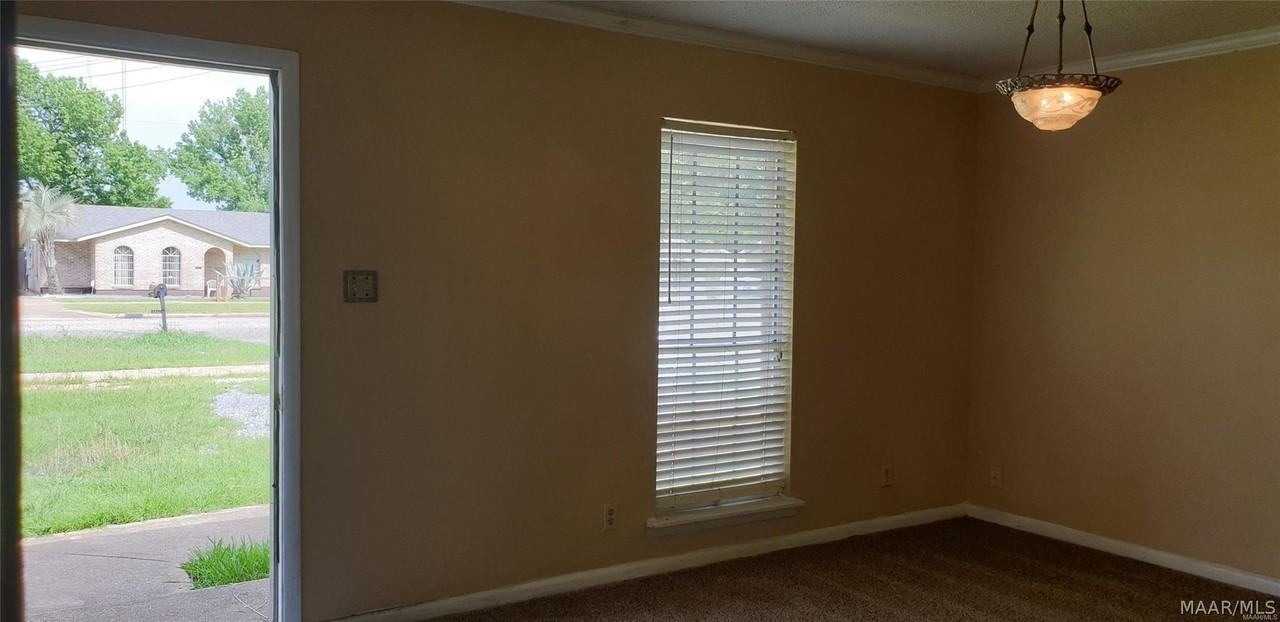 6354 Wares Ferry Rd - Photo 2 of 9
