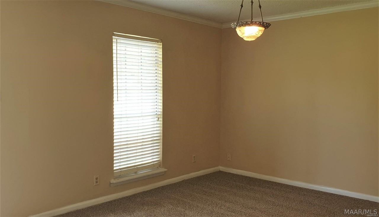 6354 Wares Ferry Rd - Photo 5 of 9