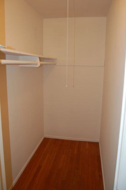 Carlson - Photo 3 of 6