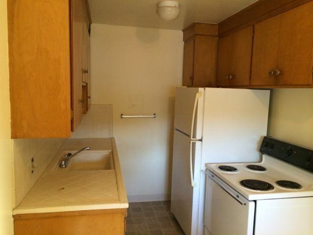 Carlson - Photo 5 of 6