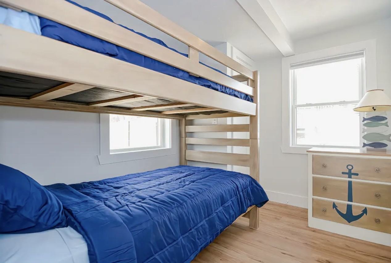 135 Taylor Ave #1 - Photo 5 of 24