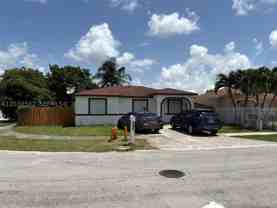 13471 Sw 271st Ln - Photo 1 of 1