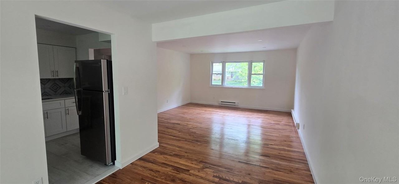 153 Vernon Valley Rd - Photo 5 of 12