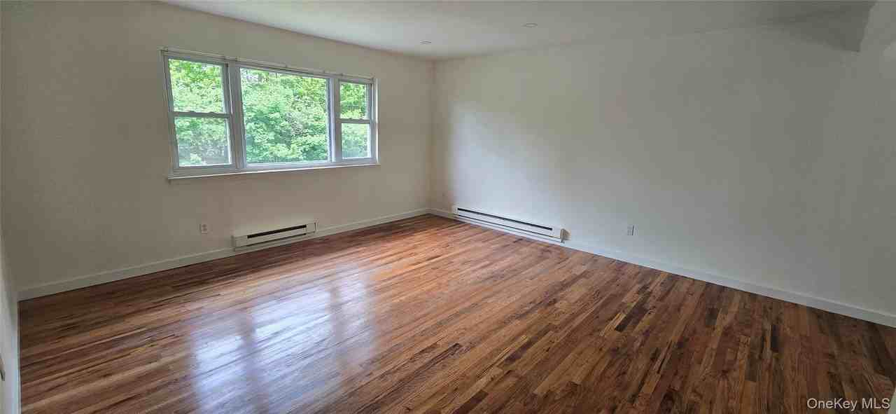 153 Vernon Valley Rd - Photo 6 of 12