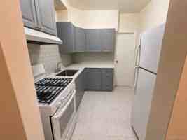 featured image of 2248 Hermany Ave #1FL