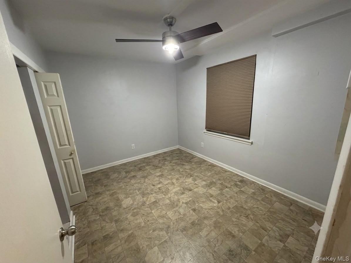 2248 Hermany Ave #1FL - Photo 5 of 7