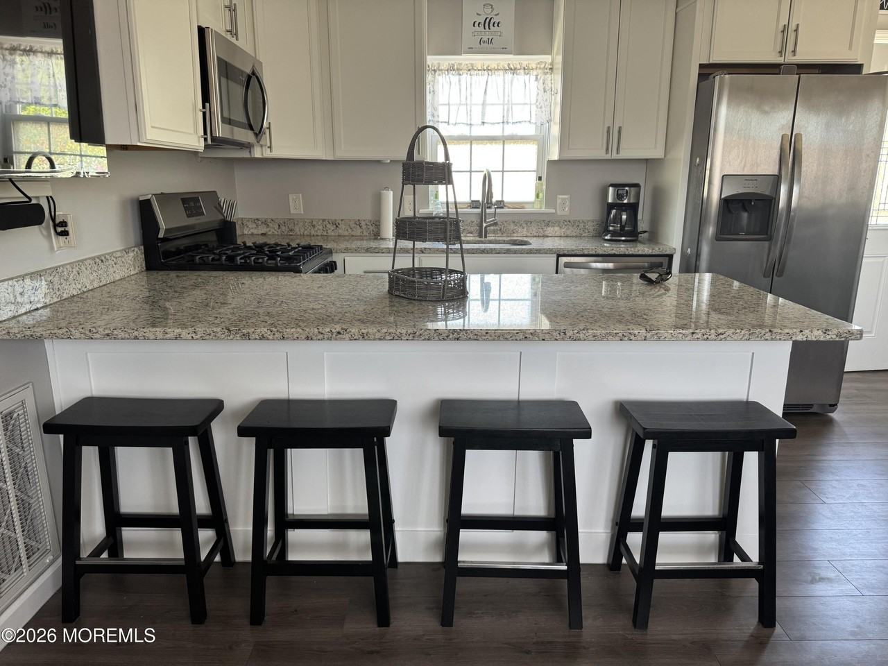 2 Campview Ave - Photo 4 of 10