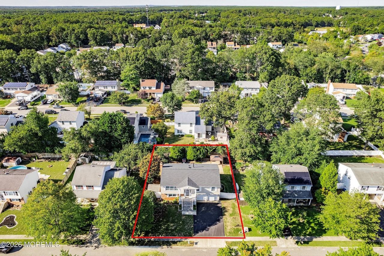 15 Bristlecone Dr - Photo 4 of 44
