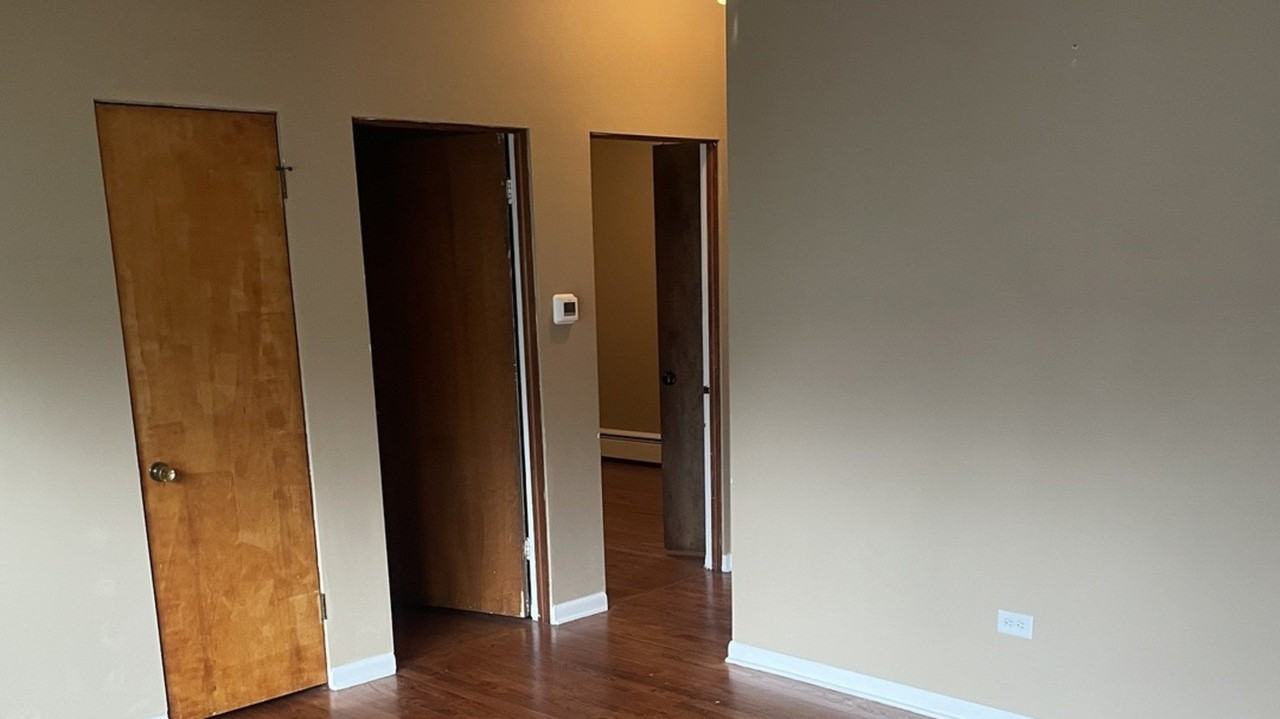 632 N Center St #2W - Photo 5 of 12