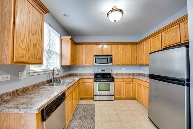 3355 Kentshire Cir #3355 - Photo 7 of 16