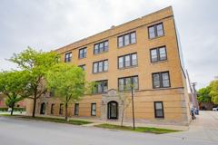 6150 N Ravenswood Ave #4 - Photo 1 of 1