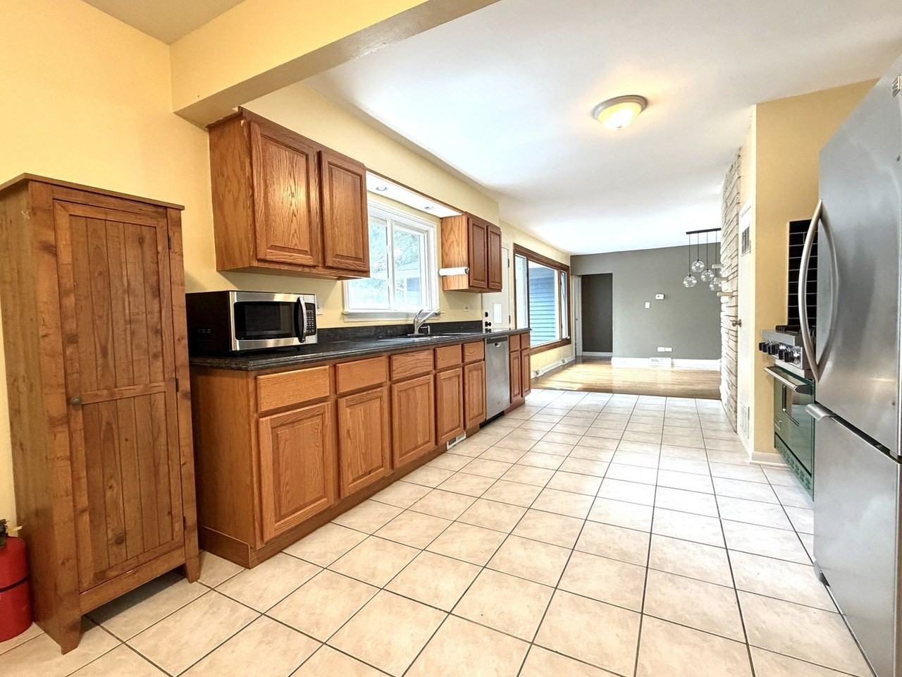 33517 N Greentree Rd - Photo 7 of 15